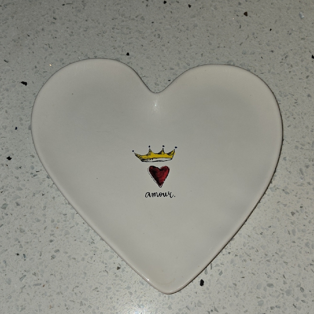 Heart-Shaped Plate with Crown and Heart Design RAE DUNN